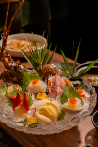 Sashimi tươi rói chuẩn vị Nhật Bản tại The Sake Quận 1